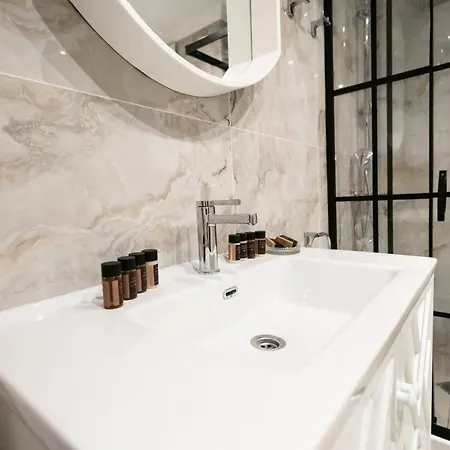 Bella Mare Boutique Apartment *